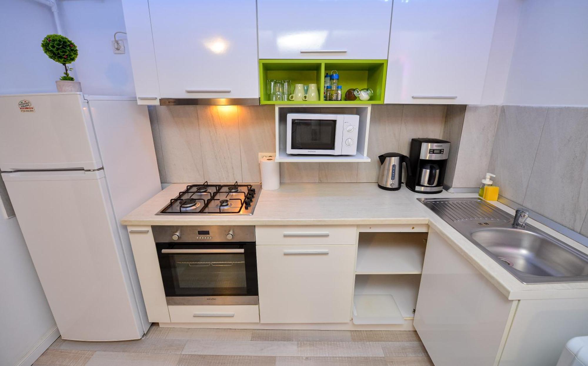 Ben Yehuda - Shabbat Friendly Apartments Бухарест Экстерьер фото